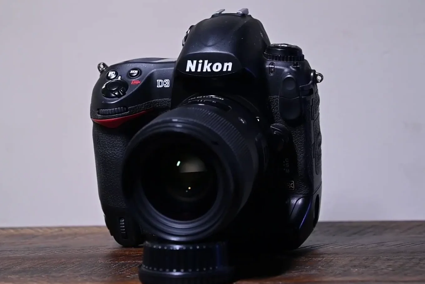 Sigma 35mm 1.4 Art mounted on a Nikon D3 DSLR camera